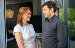 Clara (Martina Gedeck), Jarek (Manuel Rubey).