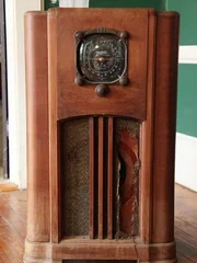 A Zenith radio cabinet that Jay purchased for refurbishment. A Zenith radio cabinet that Jay purchased for refurbishment.