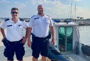 Mateusz Libera und Artur Sangin arbeiten im Landkreis Giżycko als Wasserschutzpolizisten und sorgen f&uuml;r die Sicherheit an der masurischen Seenplatte.