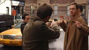 Als eine Obdachlose verschwindet, scheint sich eine frühere Mordserie fortzusetzen. Danny (Enrique Murciano, li.) und Martin (Eric Close, vo.) stellen Rick Knowles, der für eine frühere Mordserie verantwortlich gemacht wurde. Doch steckt eigentlich sein Zwillingsbruder Greg (Tony Goldwyn, re.) dahinter? Als eine Obdachlose verschwindet, scheint sich eine frühere Mordserie fortzusetzen. Danny (Enrique Murciano, li.) und Martin (Eric Close, vo.) stellen Rick Knowles, der für eine frühere Mordserie verantwortlich gemacht wurde. Doch steckt eigentlich sein Zwillingsbruder Greg (Tony Goldwyn, re.) dahinter?