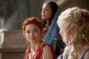 Ein Tag, den sie nie vergessen werden: Naevia (Lesley-Ann Brandt, M.), Lucretia (Lucy Lawless, l.) und Lithyias (Viva Bianca, r.) ... Ein Tag, den sie nie vergessen werden: Naevia (Lesley-Ann Brandt, M.), Lucretia (Lucy Lawless, l.) und Lithyias (Viva Bianca, r.) ...