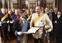Von links: Alexander von Schleinitz (Volker Ranisch) und Otto von Bismarck (Torsten M&uuml;nchow).