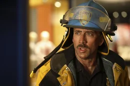 Als das erste Flugzeug in einen der beiden T&uuml;rme des World-Trade-Center st&uuml;rzt, wird aus der allt&auml;glichen Routine ein nicht enden wollender Alptraum. Als Cop John McLoughlin (Nicolas Cage) und seine Truppe in die U-Bahn-Ebene unter den T&uuml;rmen geschickt werden, um Evakuierungen durchzuf&uuml;hren, passiert das Unfassbare: Der Turm, unter dem sie sich befinden, f&auml;llt zusammen und begr&auml;bt das Rettungsteam unter Tonnen von Stahl, Glas und Beton ...