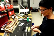 Hohner Servicewerkstatt: Noch immer produziert der Betrieb im schw&auml;bischen Trossingen Instrumente, die auf der ganzen Welt gespielt werden.