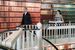 Richard Pohl (Christoph Maria Herbst), Naima (Nilam Farooq).