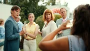 V.l.. JP (Robbert Bleij), Mirthe (Laura Bakker), Charlotte (Isa Hoes) und Bert Jan (Ferdi Stofmeel) V.l.. JP (Robbert Bleij), Mirthe (Laura Bakker), Charlotte (Isa Hoes) und Bert Jan (Ferdi Stofmeel)