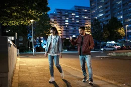 Naima (Nilam Farooq), Mo (Hassan Akkouch).