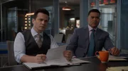 Benny Colón (Freddy Rodriguez, l.); Chunk Palmer (Christopher Jackson, r.) Benny Colón (Freddy Rodriguez, l.); Chunk Palmer (Christopher Jackson, r.)