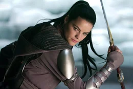 Schnell muss Sif (Jaimie Alexander) sich eingestehen, dass es ein Fehler ist, sich gegen den K&ouml;nig und Allvater Odin zu wenden. Selbst dann, wenn man dem Thronfolger folgt ...
