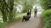Martin R&uuml;tter (r.) besucht Heike und Martin mit R&uuml;de Poldi.