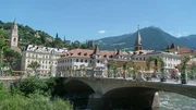Meran, Touristenumschlagplatz und Hort von k.und k-Nostalgien.
