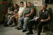 Charlie Harper (Charlie Sheen, Mitte) Charlie Harper (Charlie Sheen, Mitte)