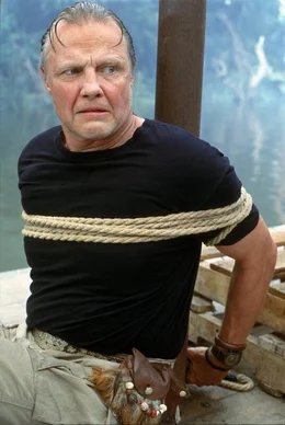 Sarone (Jon Voight)
