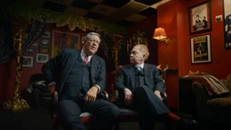 Internationale Stars wie das Zaubererduo Penn & Teller erkl&auml;ren ihre Faszination f&uuml;r die Stadt.