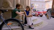 Auch wenn Julians (Onno Bu&szlig;) Gest&auml;ndnis Matilda (Anna-Katharina Fecher) schockiert, setzt sie alles daran, ihrem Bruder die Schuldgef&uuml;hle zu nehmen.