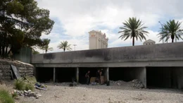 Unter der Stadt des Gl&uuml;cks befindet sich auch eine Stadt des Ungl&uuml;cks. Obdachlosigkeit und steigende Suchtzahlen sind die toxischen Zutaten von Amerikas gr&ouml;&szlig;ten innenpolitischen Krisen der Gegenwart - auch in Las Vegas.