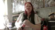 Jana träumt von ihrem ersten Urlaub mit der Familie. Jana träumt von ihrem ersten Urlaub mit der Familie.