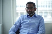 Sam Sankar ist leitender Jurist bei "Earthjustice", einer Organisation, die sich insbesondere auf Grundlage der Gesetzgebung um Umweltschutz bemüht. Sam Sankar ist leitender Jurist bei "Earthjustice", einer Organisation, die sich insbesondere auf Grundlage der Gesetzgebung um Umweltschutz bemüht.
