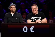 Rateteam-Kapit&auml;n Elton (r.) mit dem Musiker Gregor Meyle (l.).