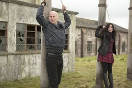 Sarah (Mary-Louise Parker, re.) und Frank (Bruce Willis)