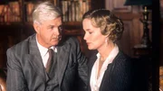 Tommy Mayfield (John Stride) und Lady Mayfield (Ciaran Madden) Tommy Mayfield (John Stride) und Lady Mayfield (Ciaran Madden)