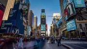Glas hat die Welt revolutioniert. Es ist überall: in unseren Häusern, in unseren Taschen. Es ist Teil unserer Technologie und wir bauen damit. Glas hat die Welt revolutioniert. Es ist überall: in unseren Häusern, in unseren Taschen. Es ist Teil unserer Technologie und wir bauen damit.