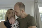 Anna, Boris mit ihrer Loni. Anna, Boris mit ihrer Loni.