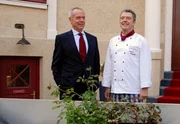 10 Uhr im Ersten. Werner (Dirk Galuba, l.) verspricht André (Joachim Lätsch, r.) einen harten Kampf um Charlotte. 10 Uhr im Ersten. Werner (Dirk Galuba, l.) verspricht André (Joachim Lätsch, r.) einen harten Kampf um Charlotte.