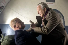 Jack Horton (Neal McDonough) und Bailey (Anthony Hopkins).