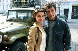Lena Schumann (Annett Renneberg, l.) und Paul Meinold (Heikko Deutschmann, r.)