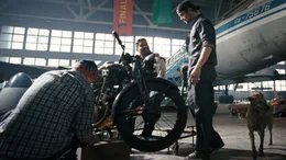 Jorge 'P-Dawg' Vasquez (Jacob Vargas) und Butch 'Cobra' Masters (Cam Gigandet)