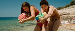 Antonia Moretti (Jessica), Elisabeth Wabitsch (Julia).
