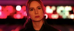 Sam (Karen Gillan)