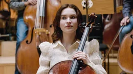Sophie Kauer (Olga Metkina).
