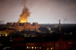 In der Nacht vom 27. auf den 28. Februar 1933 brennt in Berlin der Reichstag. Ein willkommener Anlass f&uuml;r die Nazis die Jagd auf politische Gegner zu intensivieren.