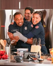 Jason George (Dr. Ben Warren), Carlos Miranda (Theo Ruiz), Barrett Doss (Victoria Hughes).