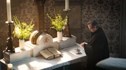 Arbeitet als Pastor: Hektor (Matthias Brandt)
