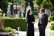 Harry (Andreas Nickl) erz&auml;hlt Schwester Hanna (Janina Hartwig) von seinen Begegnungen mit Heinrich.