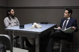 Albert Sparma (Jared Leto, l.); Jim Baxter (Rami Malek, r.)