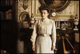 Lucy Honeychurch (Helena Bonham Carter)