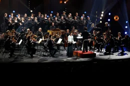 Beim Osterfestival in Aix-en-Provence 2024 dirigiert Laurence Equilbey das barocke Meisterwerk &bdquo;Messiah&ldquo; (&bdquo;Der Messias&ldquo;) von Georg Friedrich H&auml;ndel mit dem Insula Orchestra und dem Chor Accentus.