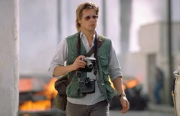 Tom Bishop (Brad Pitt)