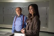 Donald Mallard (David McCallum, l.); Jessica Knight (Katrina Law, r.)