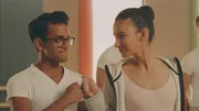 Dash (Hiran Abeysekera) und Ines (Eubha Akilade) werden zusammen den Pas de deux tanzen.