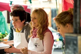 Quentin B&eacute;lier (Luca Gelberg), Gigi B&eacute;lier (Karin Viard), Paula B&eacute;lier (Louane Emera)