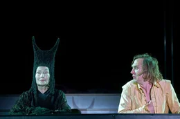 Lars Eidinger und Edith Clever in der Inszenierung von &bdquo;Jedermann&ldquo; bei den Salzburger Festspielen 2021