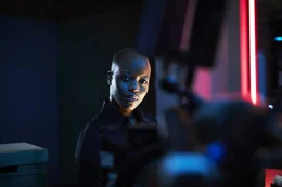 Schauspielerin Florence Kasumba auf der Spur historischer Mordf&auml;lle.