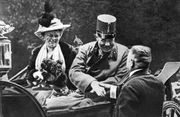 Der Thronfolger Franz Ferdinand und seine Ehefrau Sophie. Der Thronfolger Franz Ferdinand und seine Ehefrau Sophie.