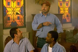 Das Spiel ohne Regeln kann beginnen, hart und erbarmungslos: Paul Crewe (Adam Sandler, l.), Nate Scarborough (Burt Reynolds, M.) und Caretaker (Chris Rock, r.) ...