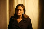 Für Brennan (Emily Deschanel) erweist sich die Suche nach einem neuen Zuhause noch komplizierter als die Suche nach dem Mörder. Für Brennan (Emily Deschanel) erweist sich die Suche nach einem neuen Zuhause noch komplizierter als die Suche nach dem Mörder.